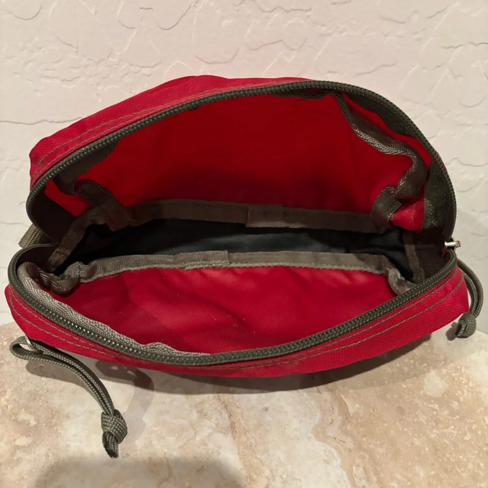 L.L Bean zip around cosmetic/tolietry pouch